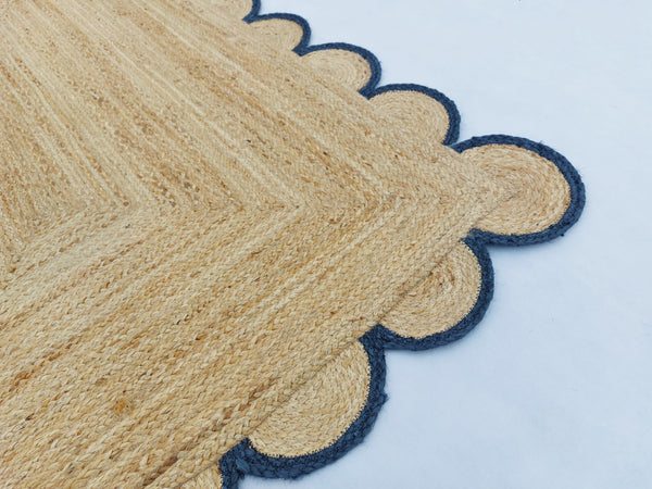 Natural Jute Scallop Rug with Navy Edge