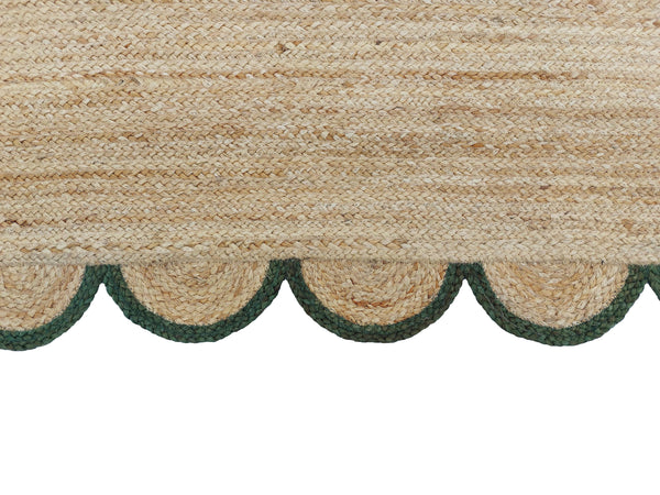 Natural Jute Scallop Rug with Green Edge