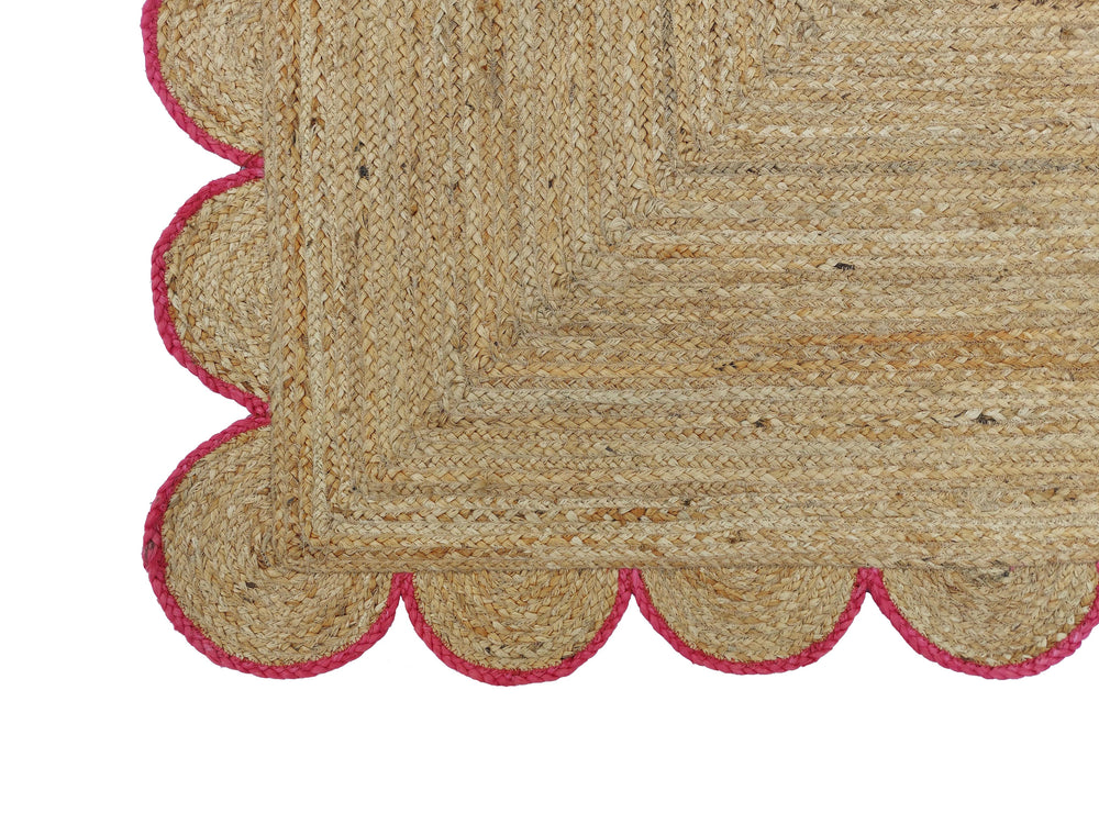 Natural Jute Scallop Rug with Pink Edge