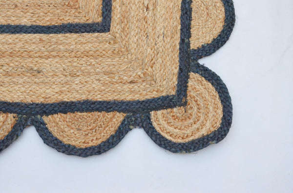Natural Jute Scallop Rug with Navy Trim