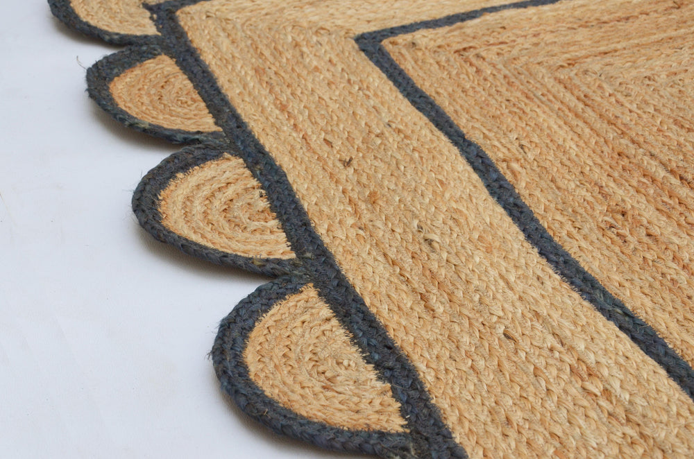 Natural Jute Scallop Rug with Navy Trim