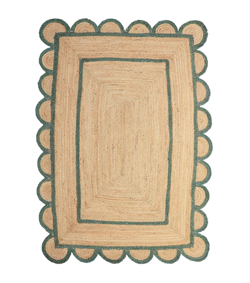 Natural Jute Scallop Rug with Green Trim