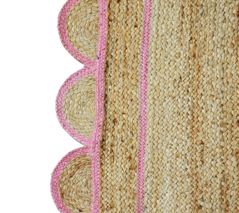 Natural Jute Scallop Rug with Light Pink Trim