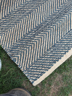 Chevron Handwoven Jute Rug, Modern Farmhouse Geometric Area Rug 4X6