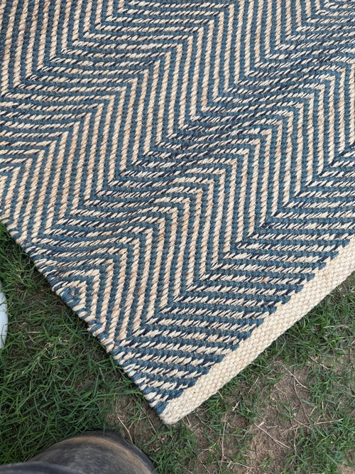 Chevron Handwoven Jute Rug, Modern Farmhouse Geometric Area Rug 4X6