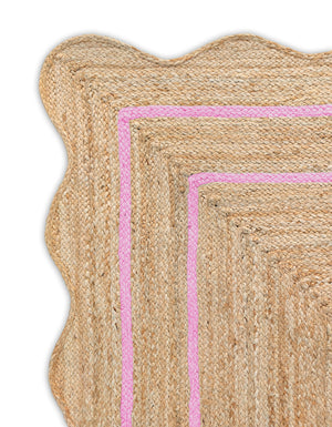 Wave Scallop Jute Runner Rug with Light Pink Border close up