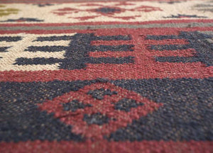 Mala Handwoven Jute Wool Kilim Rug