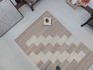 Handwoven Jute Rug 4X6 ft - Living Room Rug, Eco-Friendly Natural Fiber, Vintage Flat weave Hemp Stair Rug